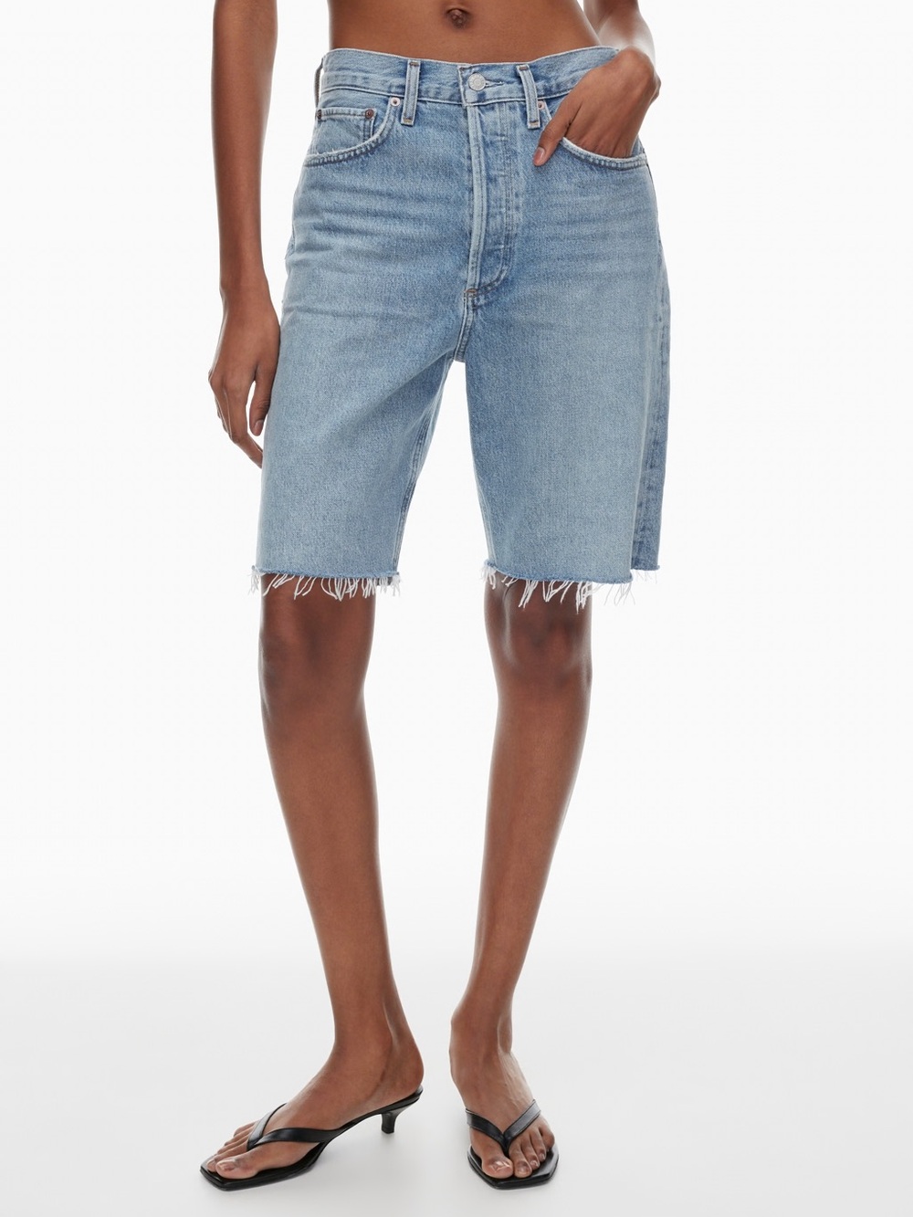 Aritiza size 25 AGOLDE '90s Jean Short